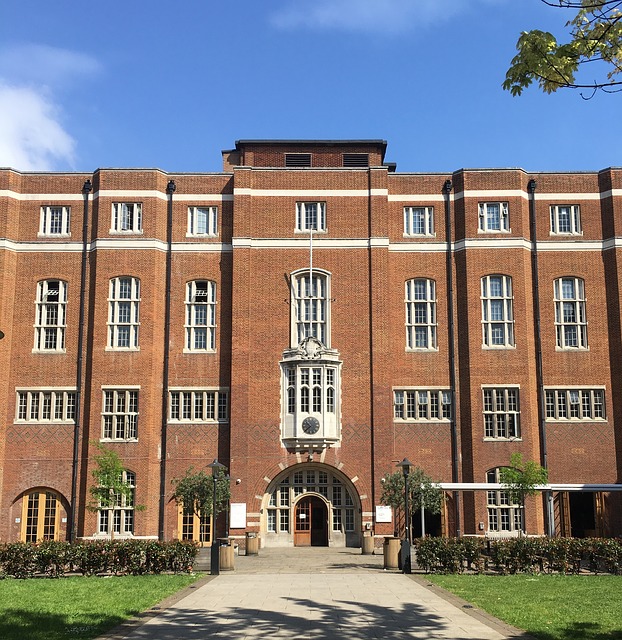 Top UK universities fail to reach TEF targets